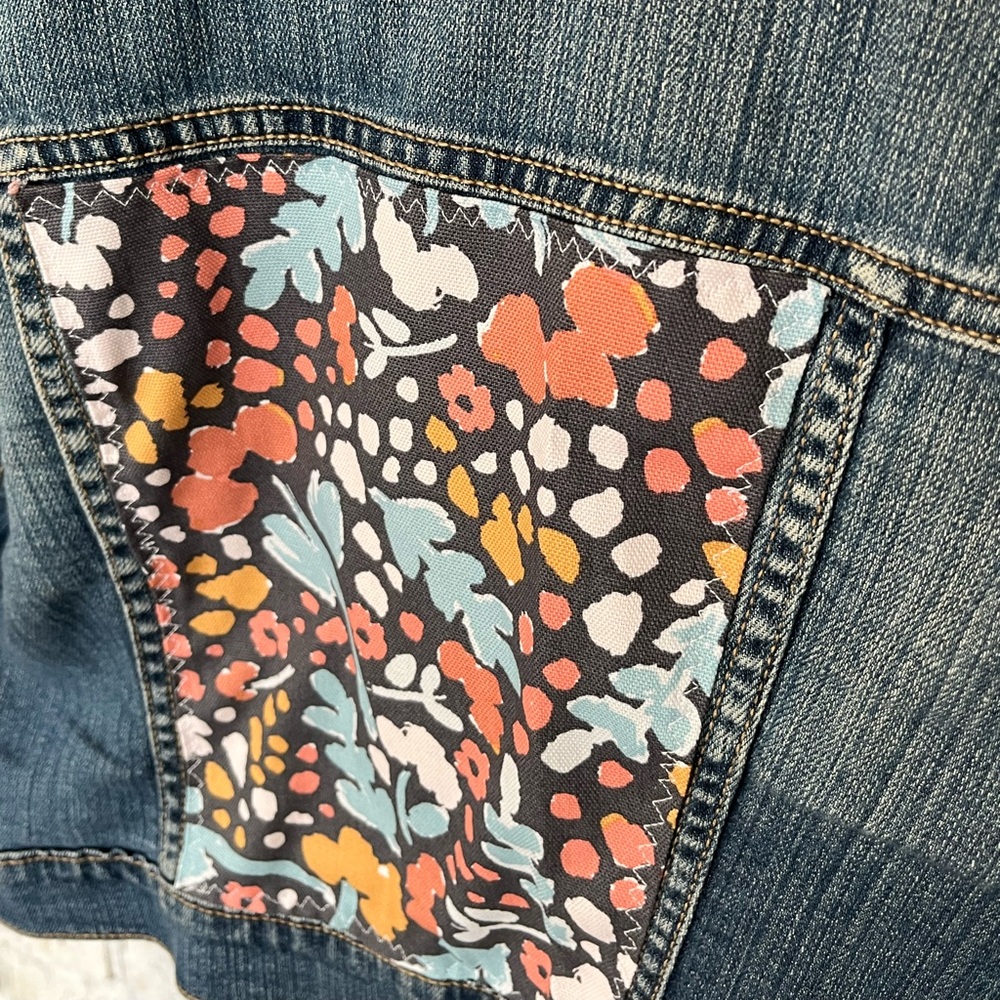 Custom Made Old Navy Denim Jacket‎ - Picture 5 of 7